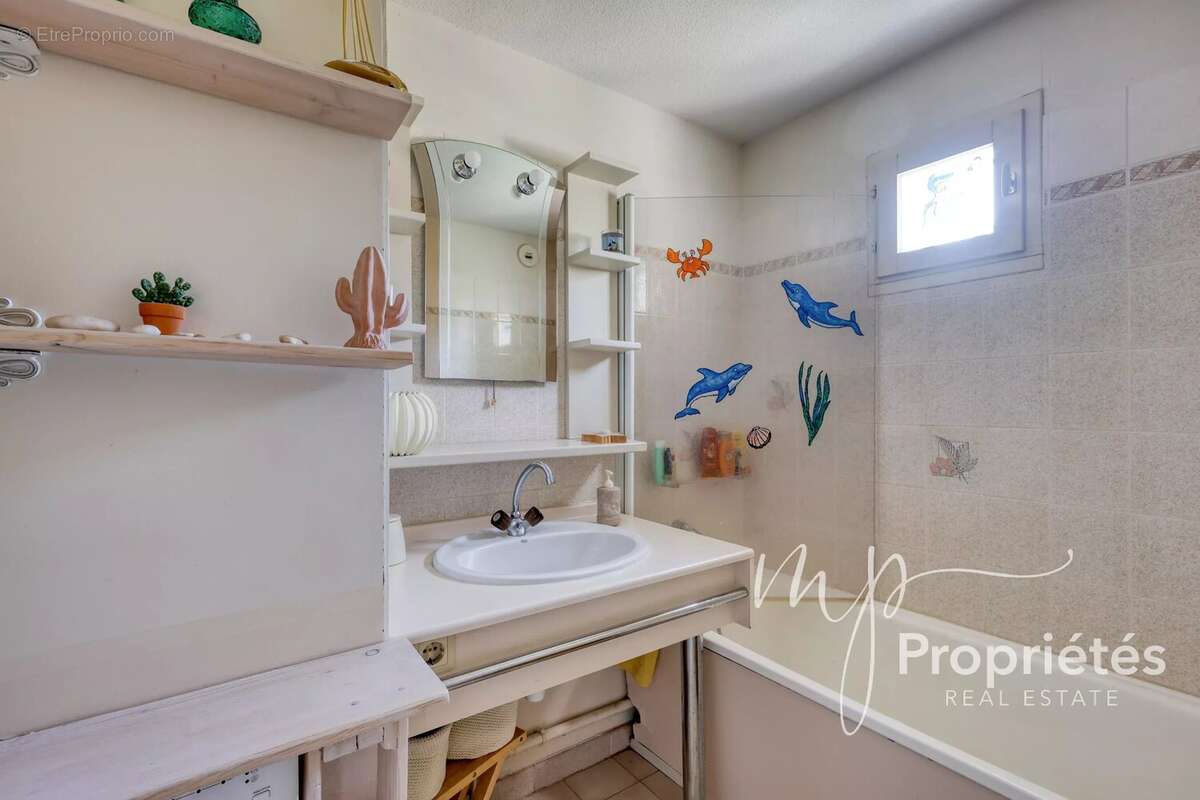 Appartement à RAYOL-CANADEL-SUR-MER