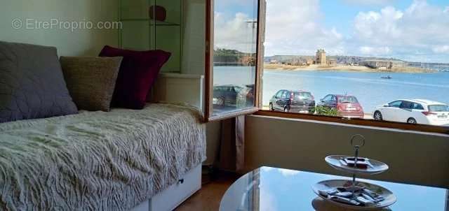 Commerce à CAMARET-SUR-MER