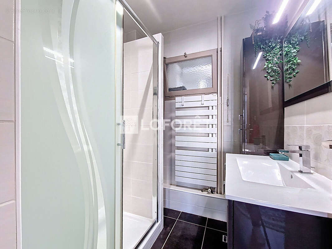 Appartement à CALUIRE-ET-CUIRE