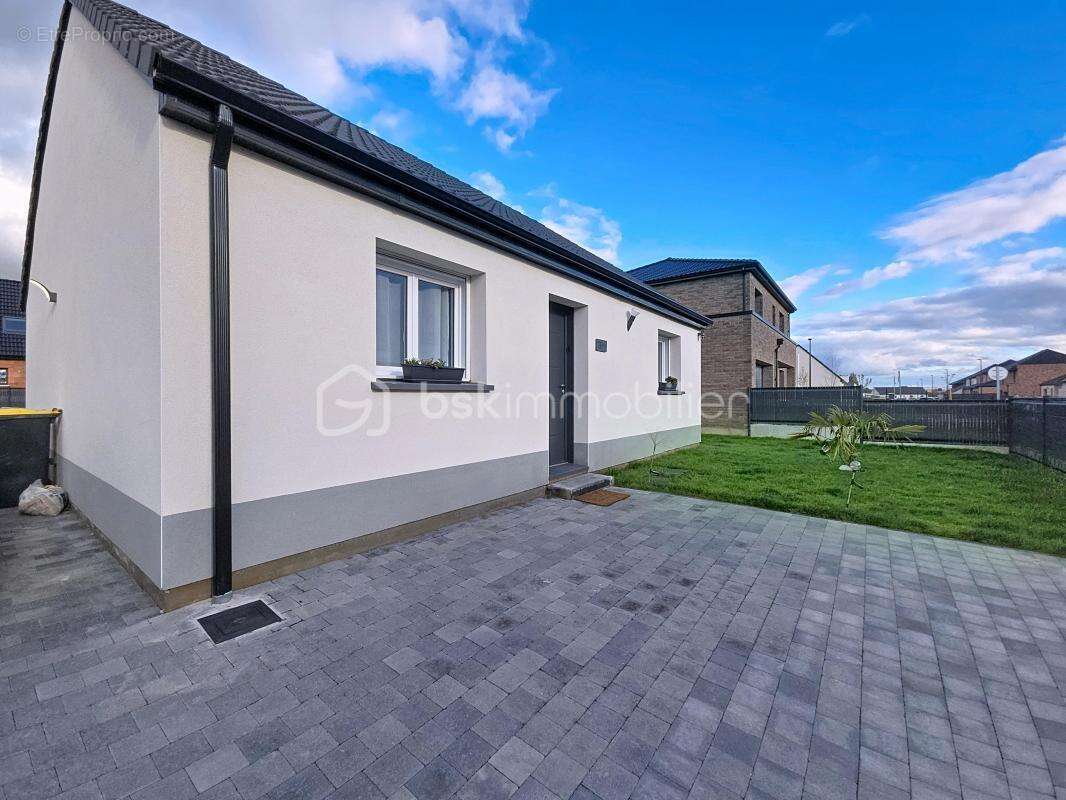 Maison à MONTIGNY-EN-GOHELLE