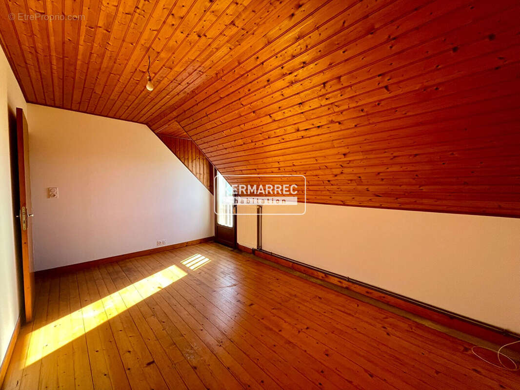 Maison à SAINT-JOACHIM