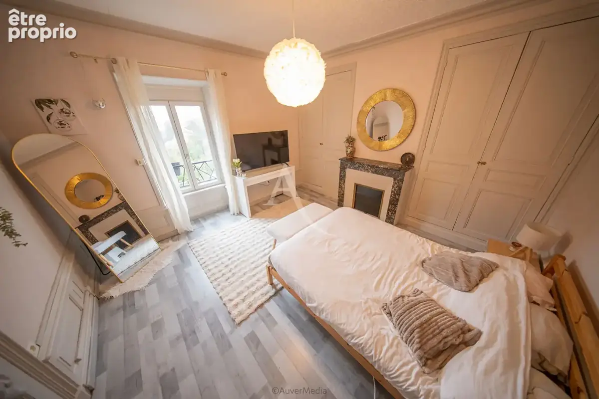 Maison de bourg 7 pièce(s) - 134 m2 - Beaulieu - photo 8