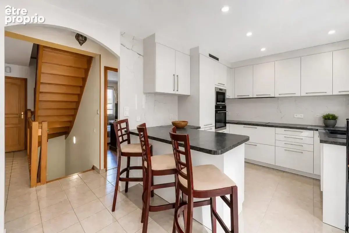 Maison de 7 pièces de 120 m² à Gometz-le-Châtel - photo 7