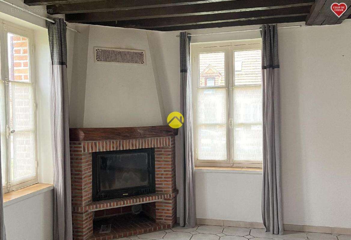 Maison à LAMOTTE-BEUVRON