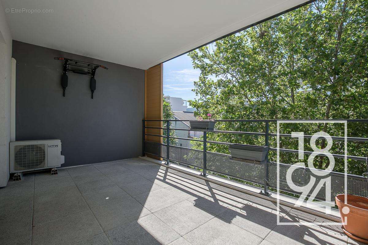 Appartement à MARSEILLE-10E