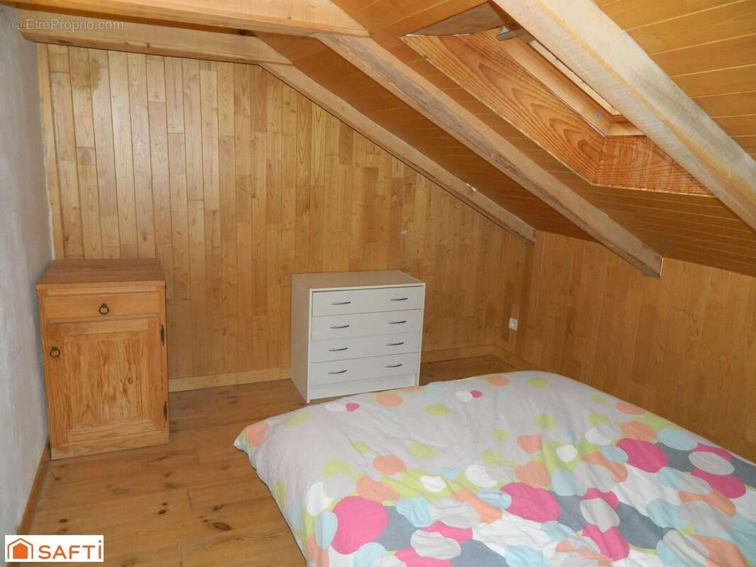 Maison 90 m² à Chaneac  - photo 5