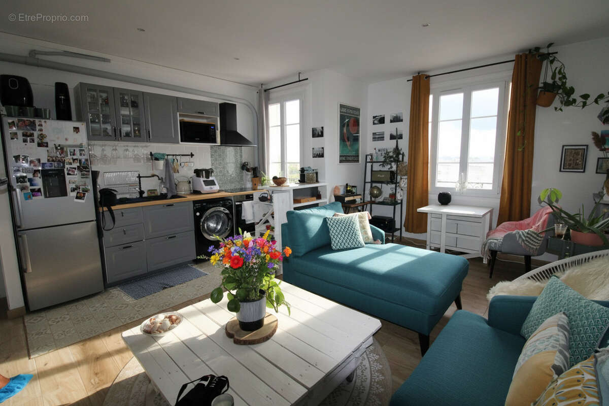 Appartement à HOUILLES