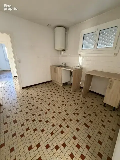 Maison plain pied 2 chambres plein centre avec garage - photo 2