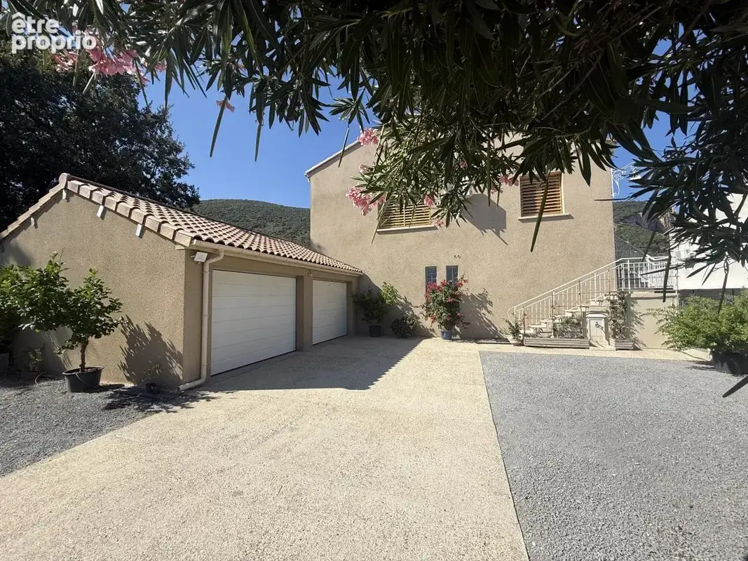 Photo Maison à Cruas au prix de 429 000€