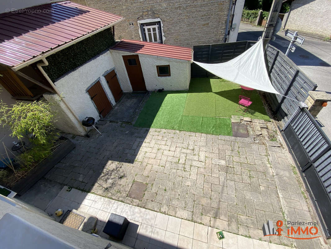 Maison à BOURGOIN-JALLIEU
