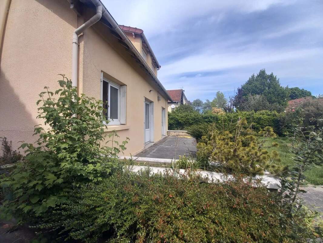Maison à AULNAY-SOUS-BOIS