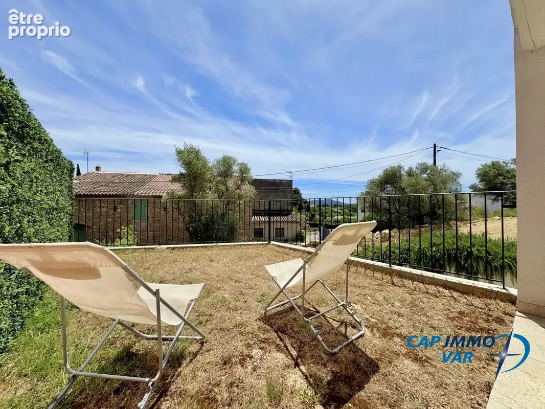 Maison 3 pièces 58 m² à vendre à Le Castellet (83330) - photo 3