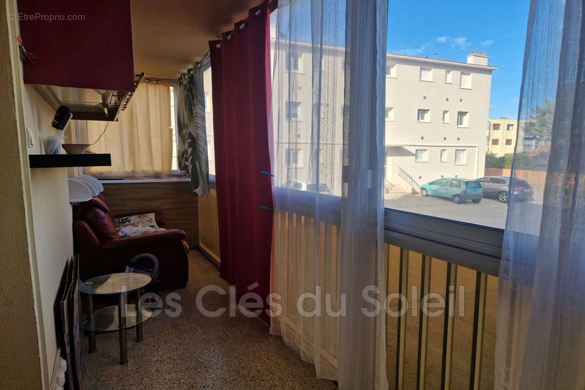 Appartement à SIX-FOURS-LES-PLAGES