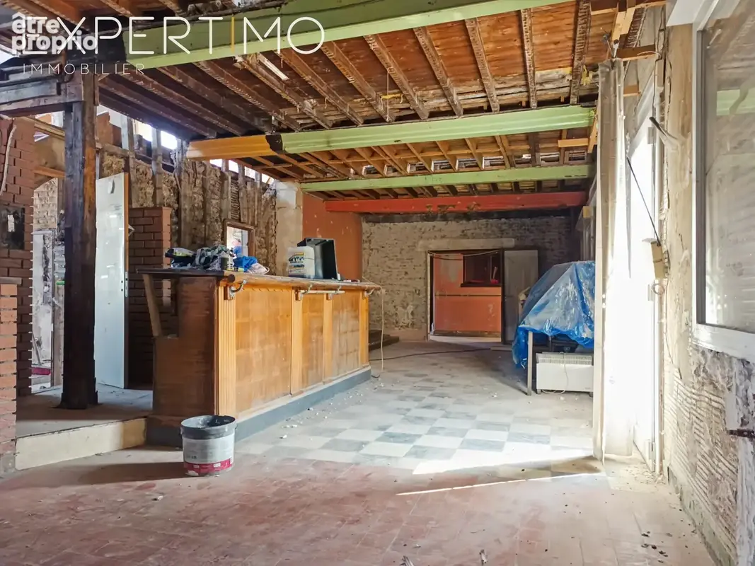 Immeuble - centre RUE - Beau potentiel commercial. - photo 4