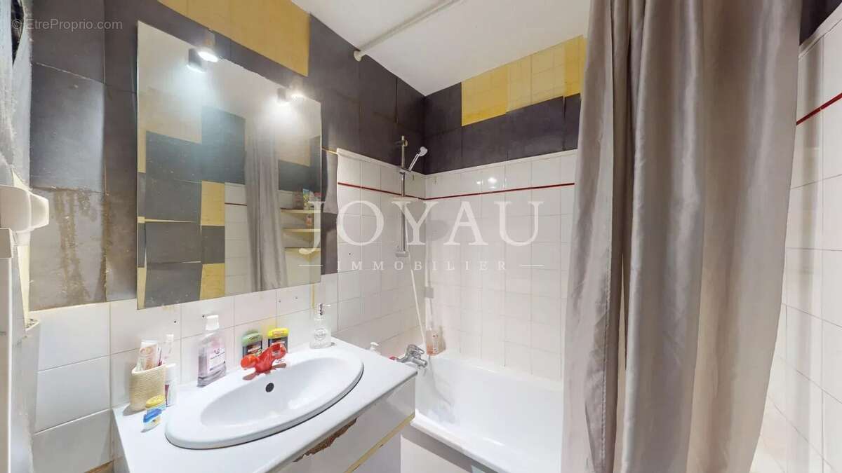 Appartement T2 - BONNEFOY - photo 5