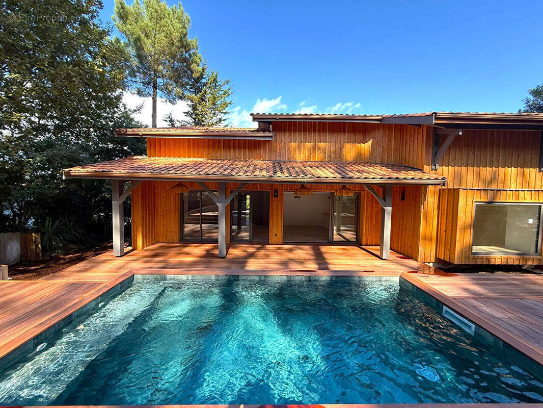 Maison à LE BOUSCAT