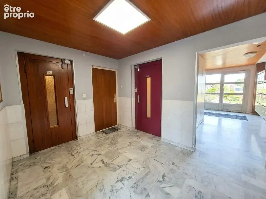 T4 82 m² + balcon vue dégagée - photo 2