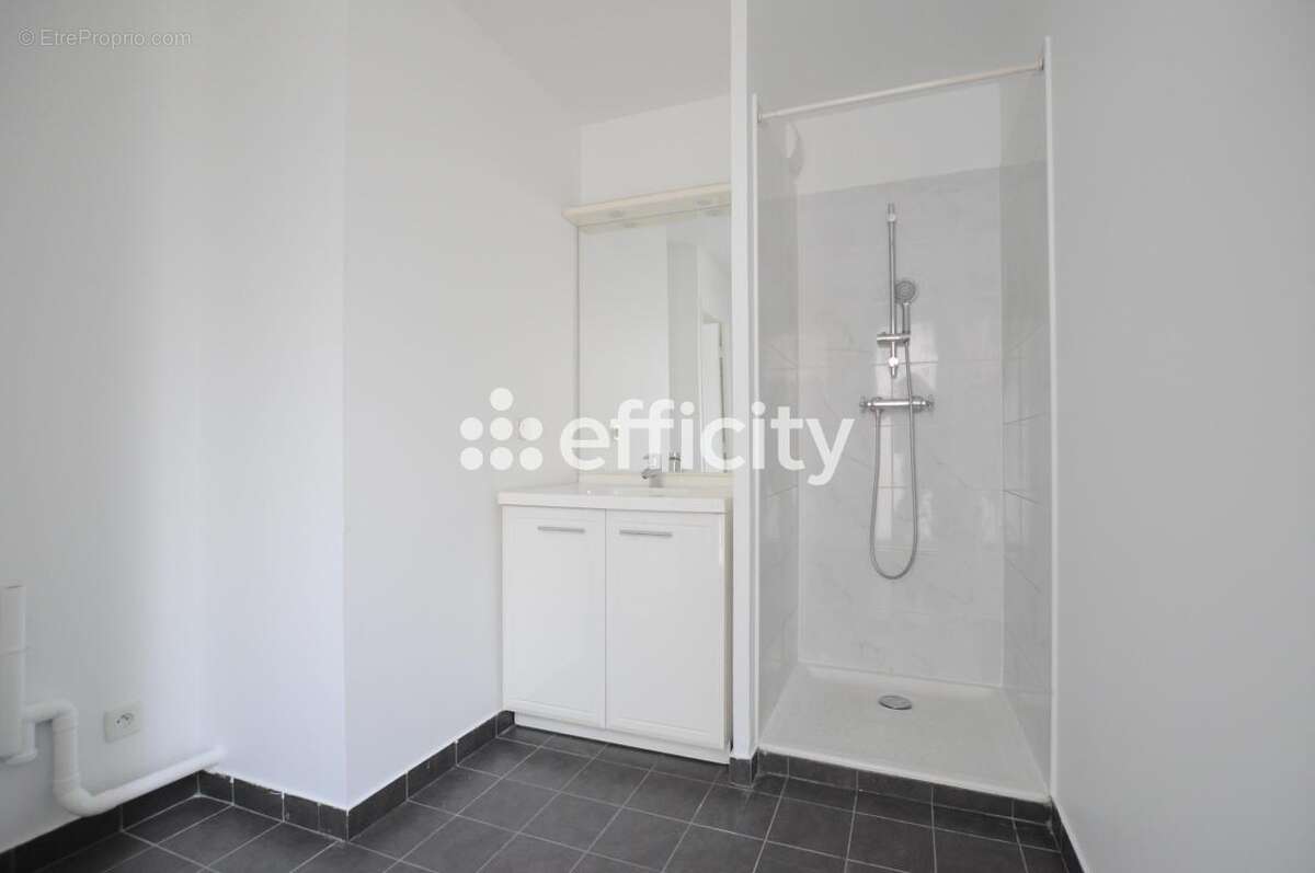 Appartement à VENISSIEUX