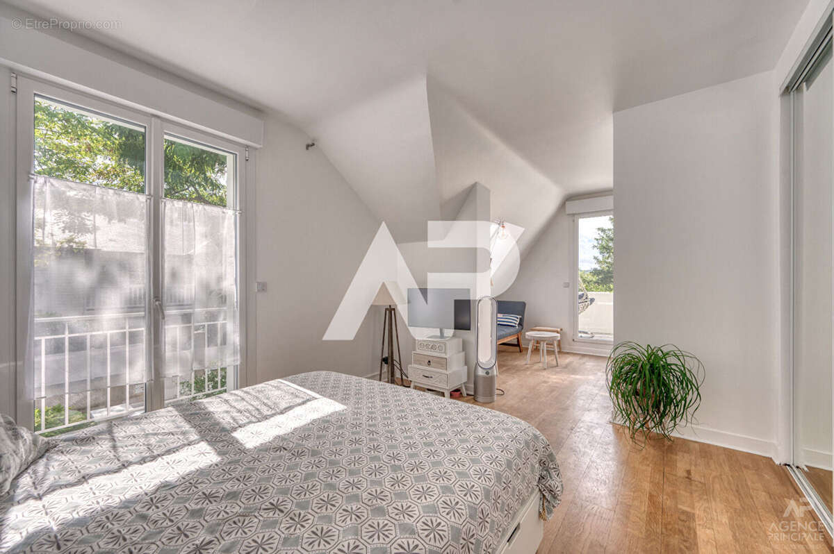 Maison à RUEIL-MALMAISON