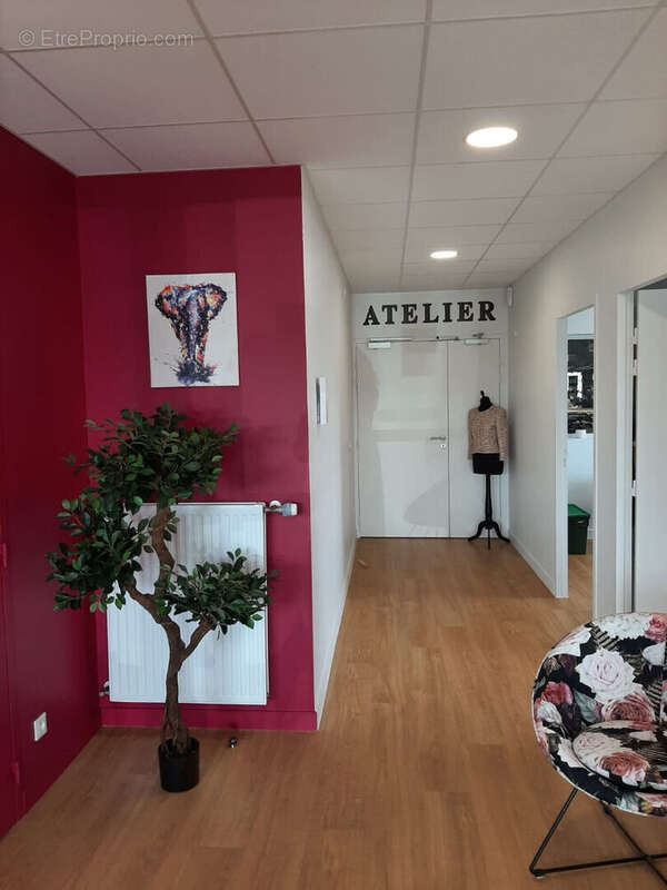 Commerce à TREMENTINES