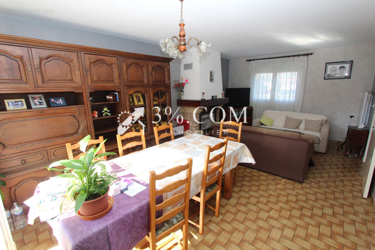Maison 4 pièces 84 m2 - photo 2