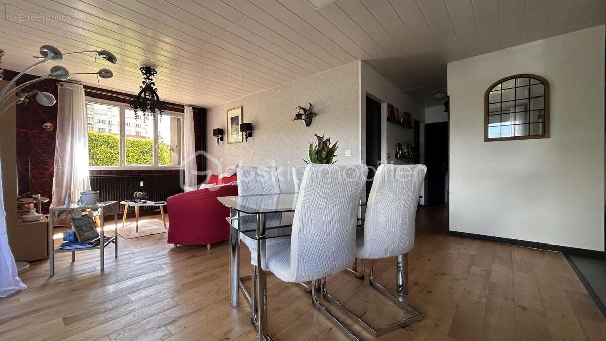 Appartement à ECHIROLLES