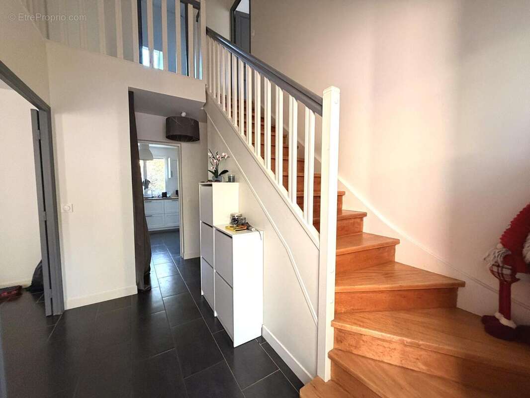 Maison 127 m² à Briis-Sous-Forges  - photo 2