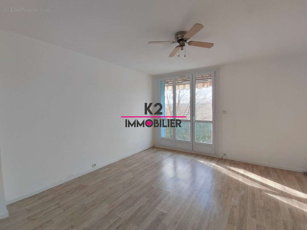 Appartement à MONTELIMAR