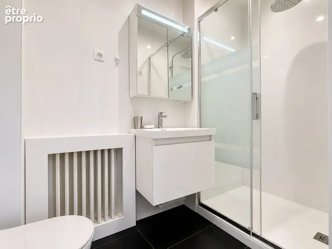 Appartement 37 m² à Paris-8e  - photo 6