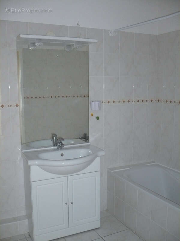 Appartement à CRAPONNE