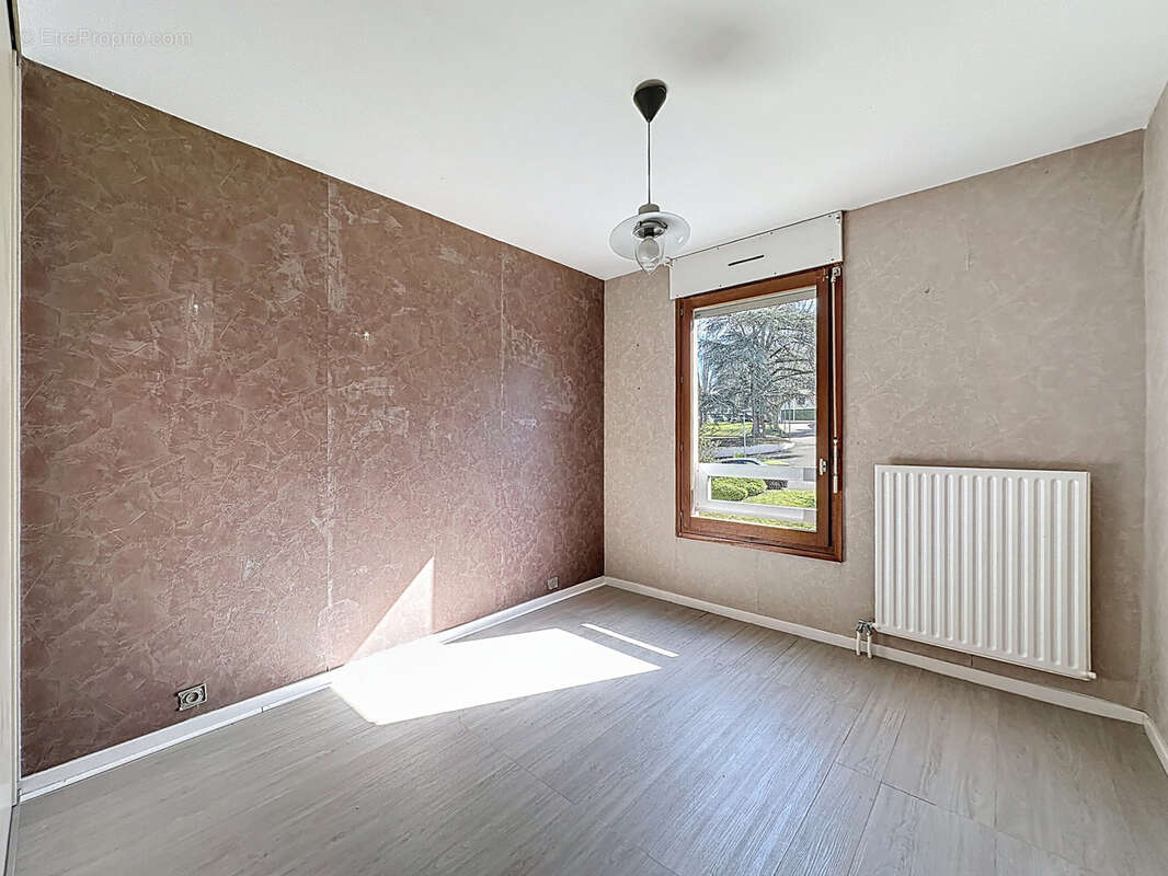 Appartement à TASSIN-LA-DEMI-LUNE