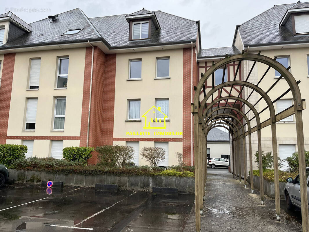 Appartement à SAINT-ROMAIN-DE-COLBOSC