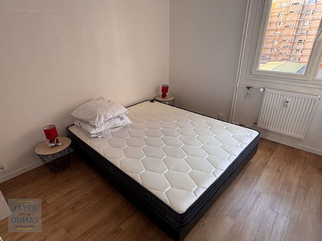 CHALON-SUR-SAONE - Bel Appartement T4 Centre-Ville - - photo 7