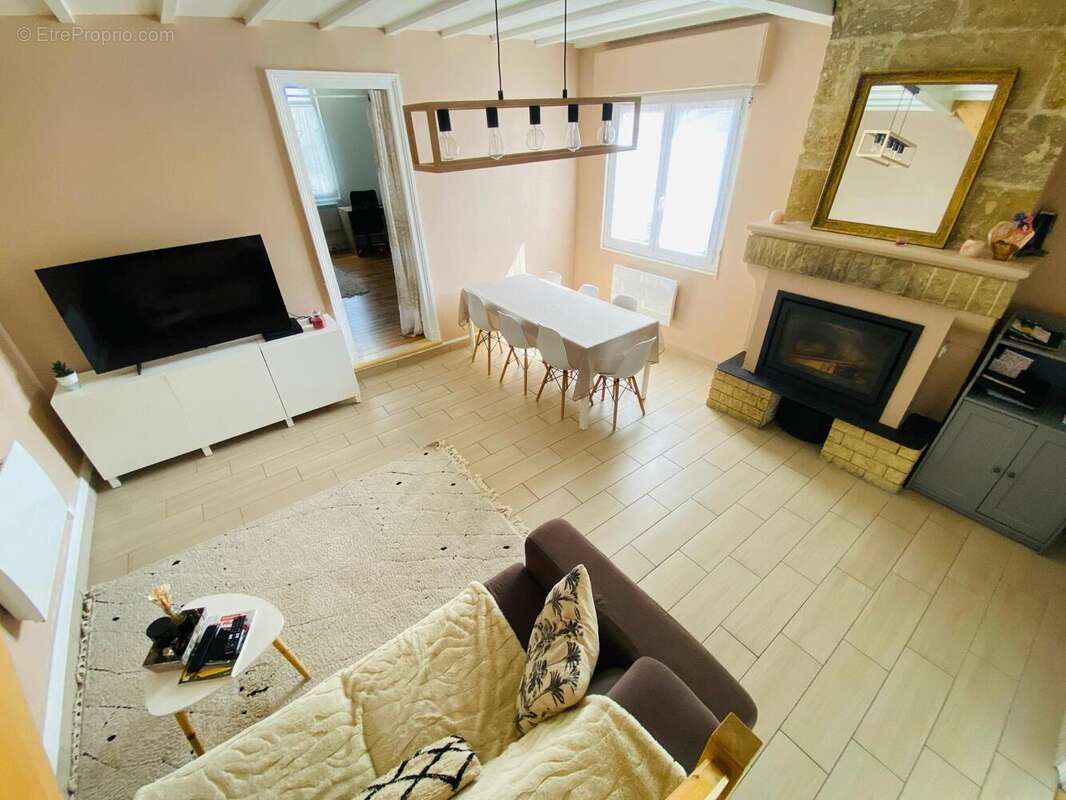 Photo 2 - Maison à SAINT-MEDARD-EN-JALLES