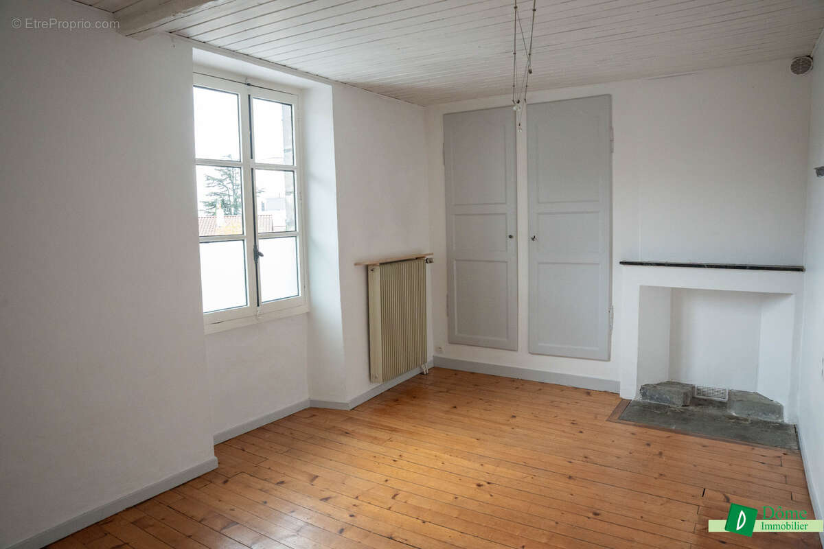 Maison à MONTBONNOT-SAINT-MARTIN