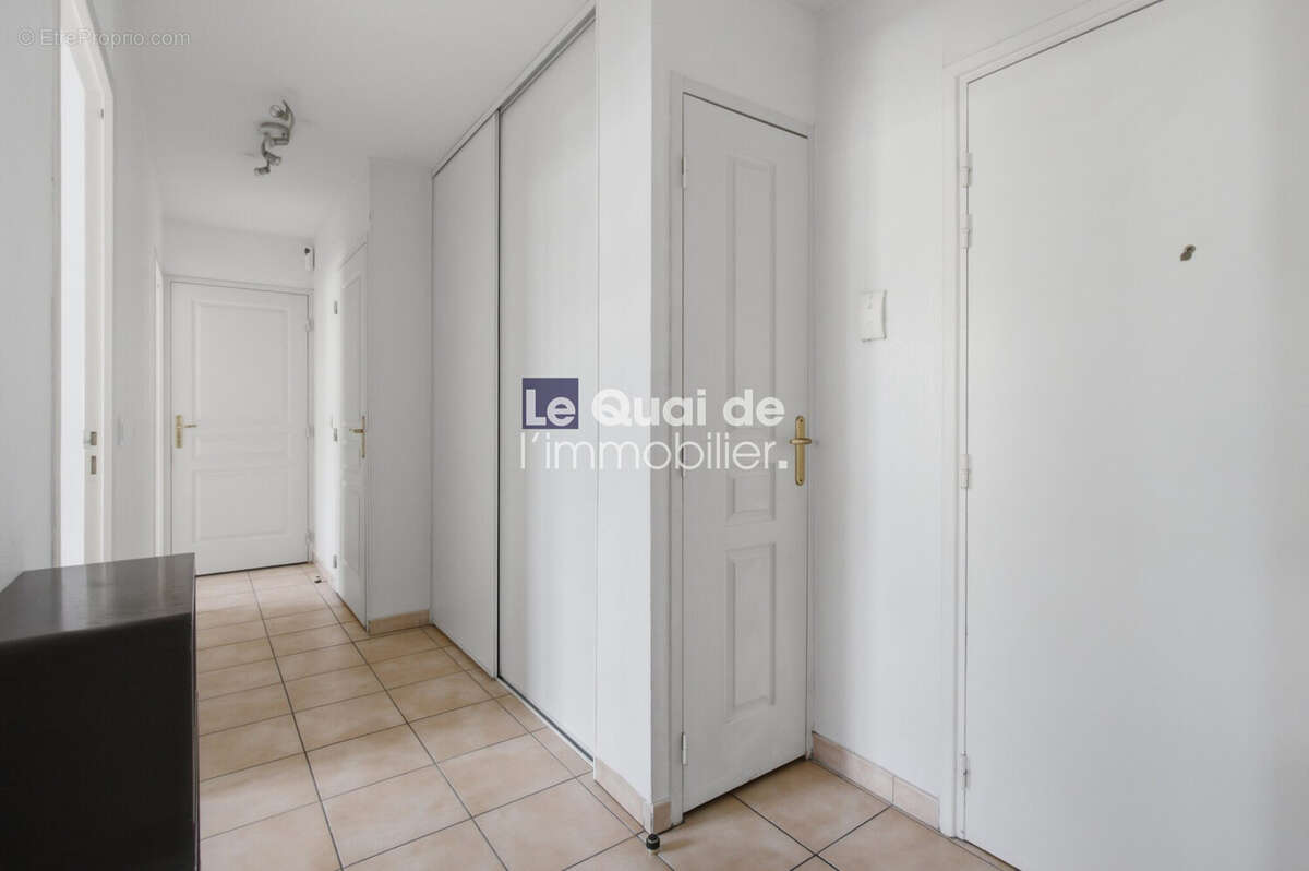 Appartement 65 m² à Echirolles  - photo 6