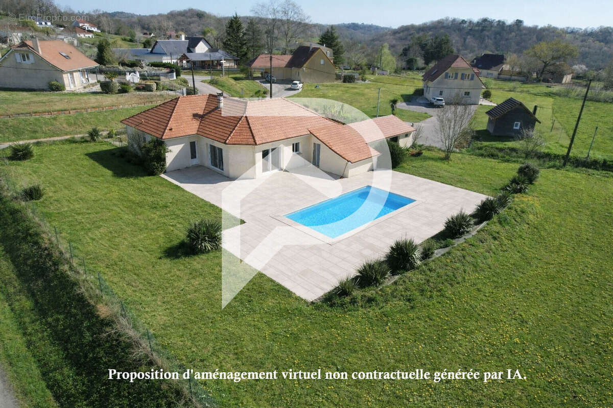 Maison à CASTEIDE-CANDAU