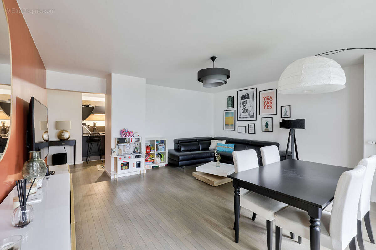 Appartement à COLOMBES