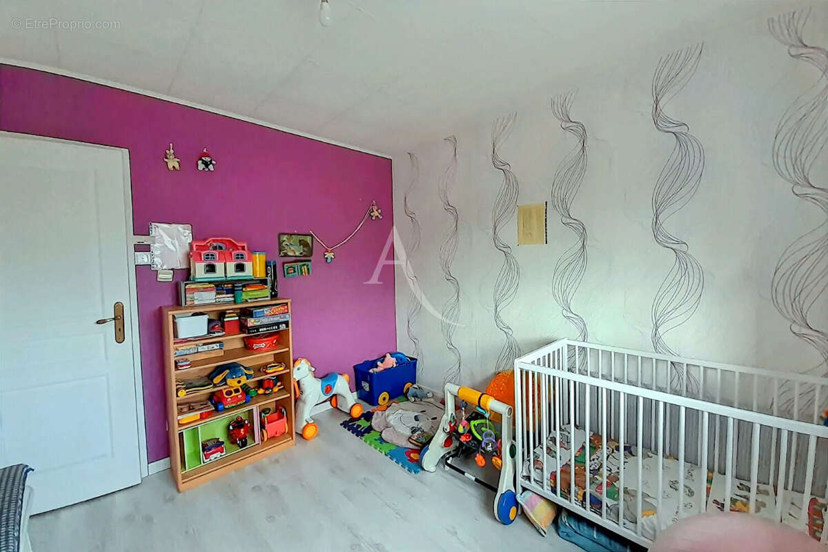 Maison à VILLENEUVE-DE-MARSAN