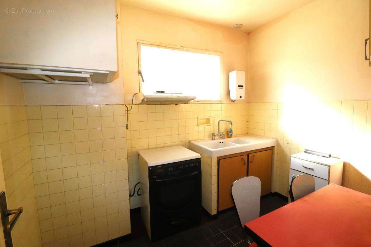 Maison à BERRE-LES-ALPES