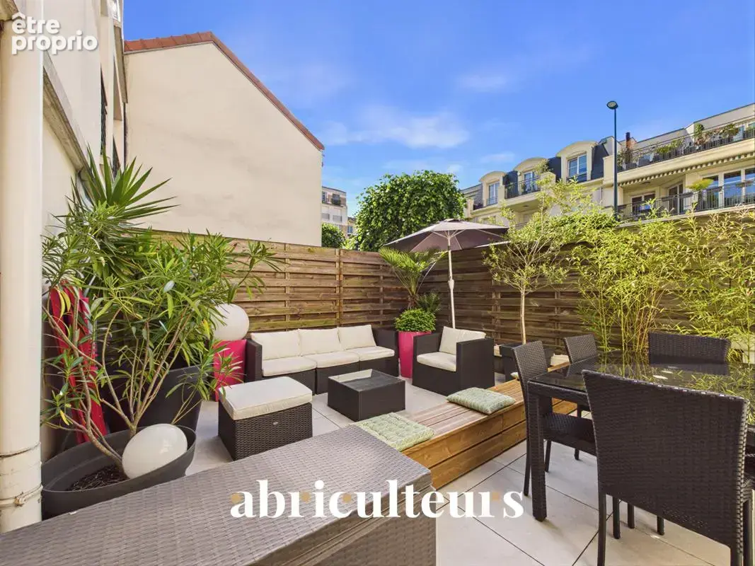 Bel Appartement T3 avec terrasse, parking et cave – La Garenne-Colombes (92250) - photo 3