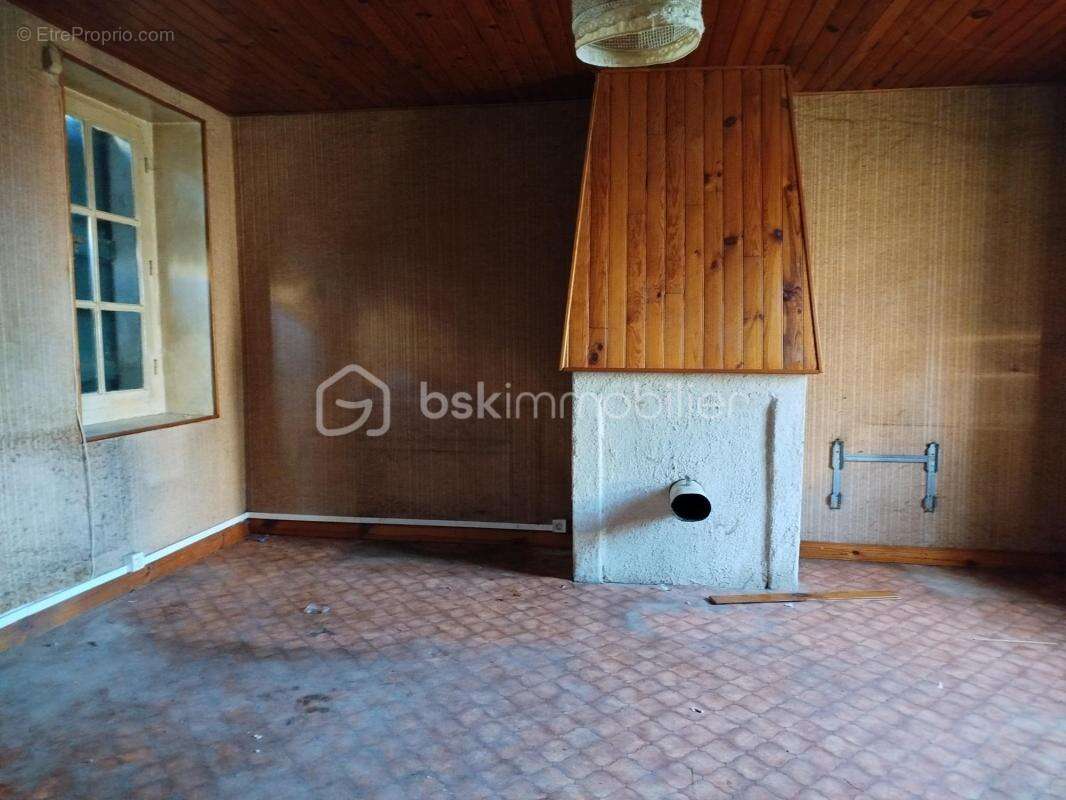 Maison à SAINTRY-SUR-SEINE