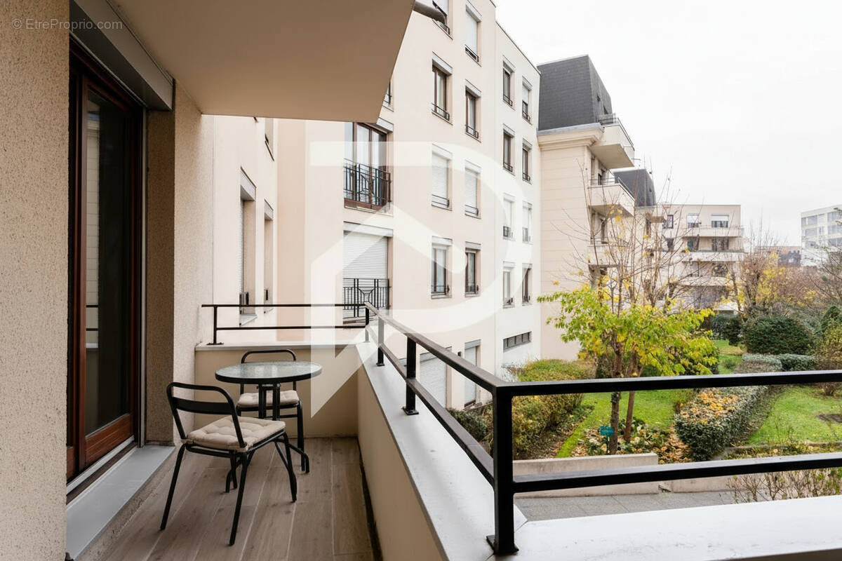 Appartement à SAINT-GRATIEN