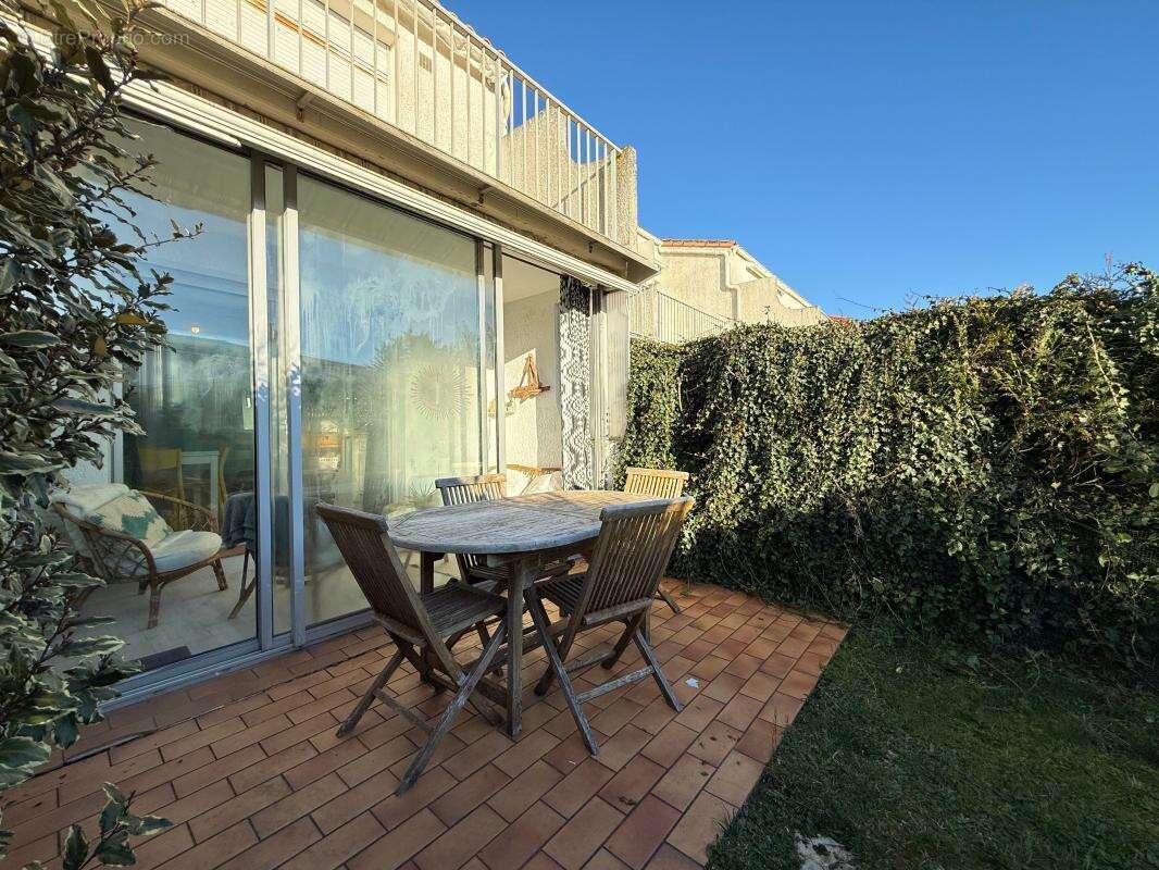 Appartement à VAUX-SUR-MER