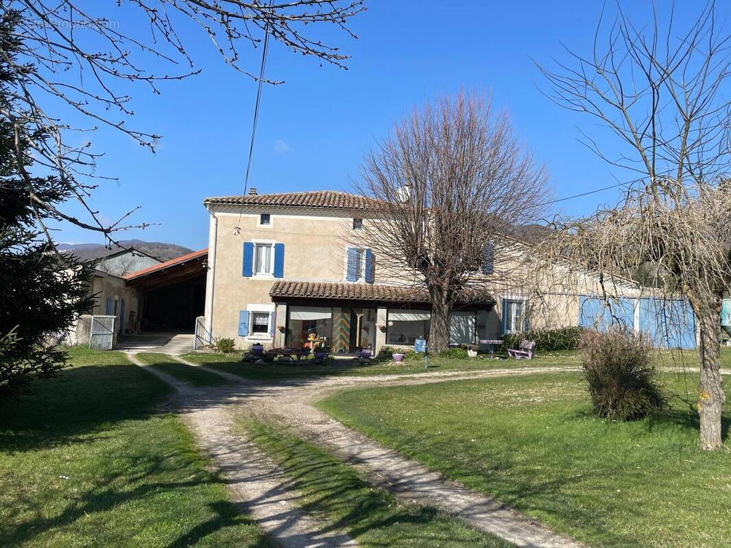 Photo 1 - Maison à BOURDEAUX