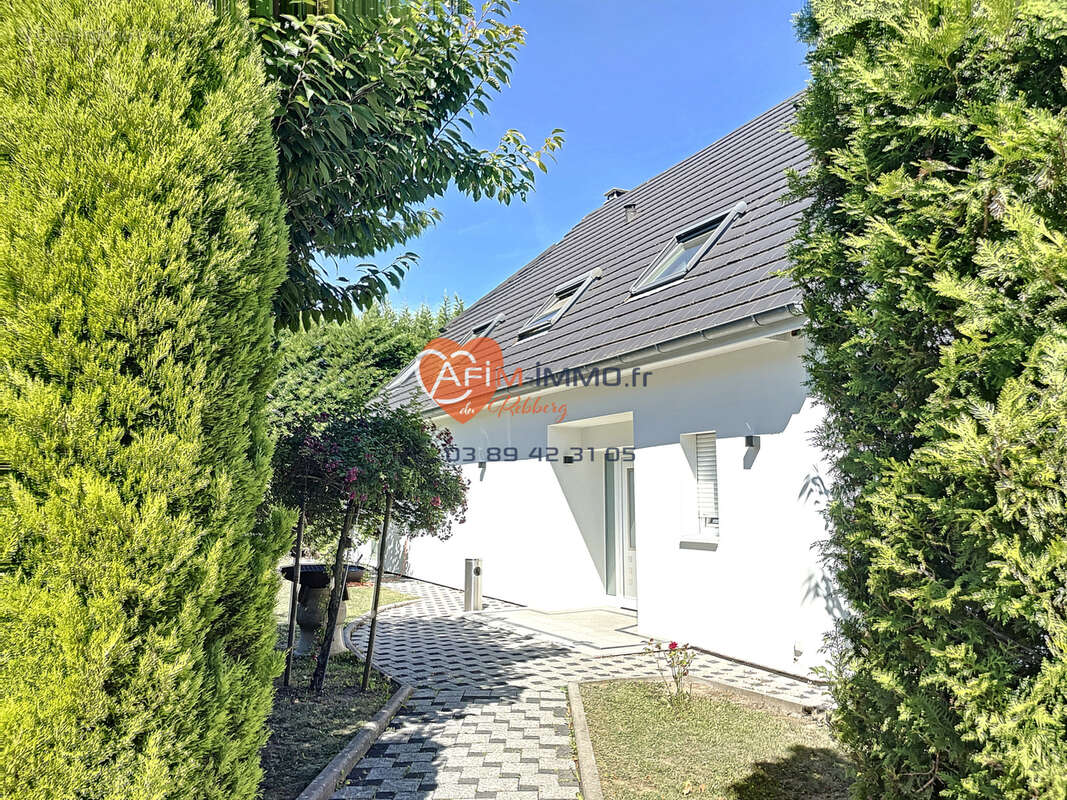 Maison à MORSCHWILLER-LE-BAS
