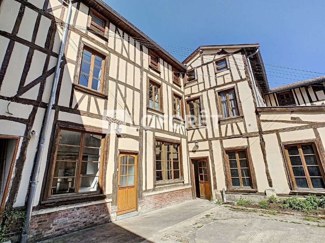 Appartement à SAINTE-MENEHOULD