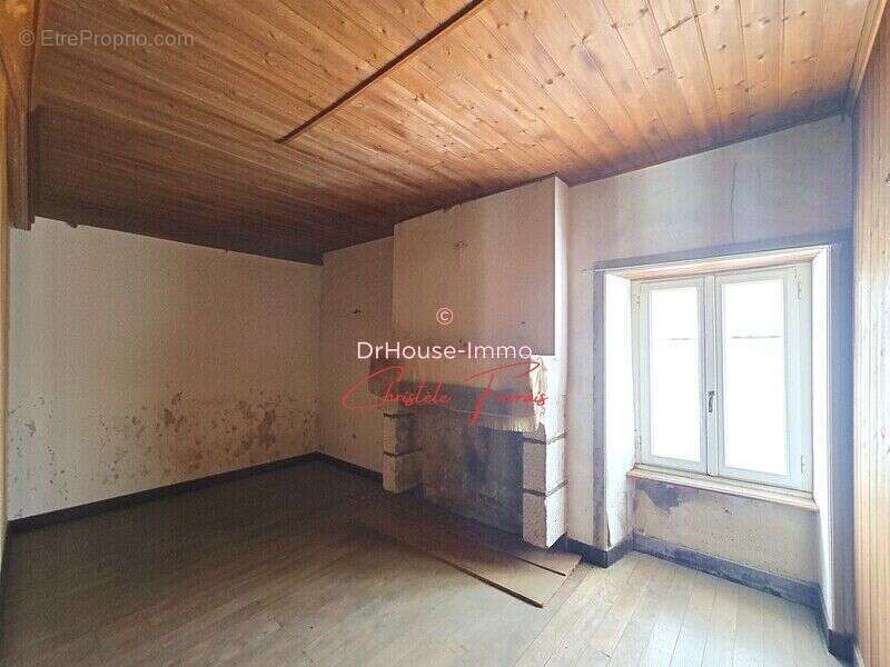 Maison 6 pièces 126 m² à vendre à Monthault (35420) - photo 4