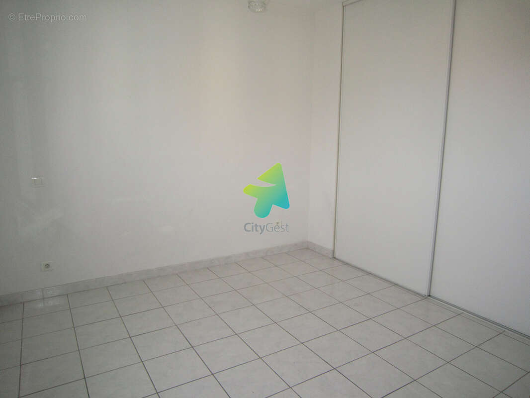 Narbonne, appartement type 3 loggia - photo 10