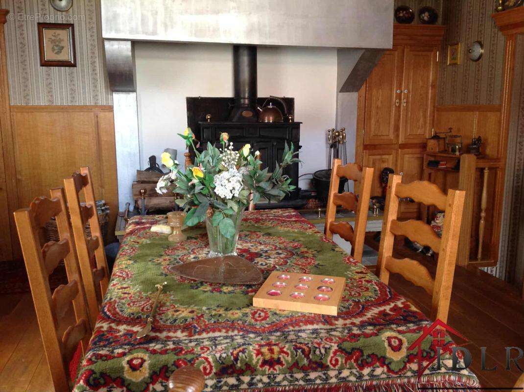 Maison à MELINCOURT